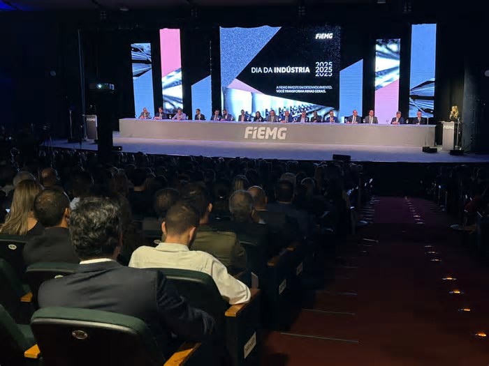Em Dia da Indústria, Fiemg avalia que cenário no Brasil está 'muito difícil'