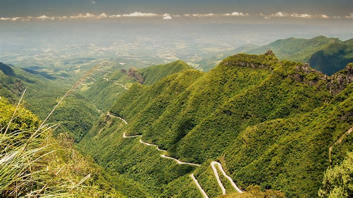 A cidade na serra catarinense onde faz frio o ano inteiro e tem arquitetura europeia