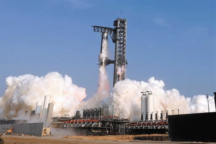 Starship spins out of control in 3rd fiasco