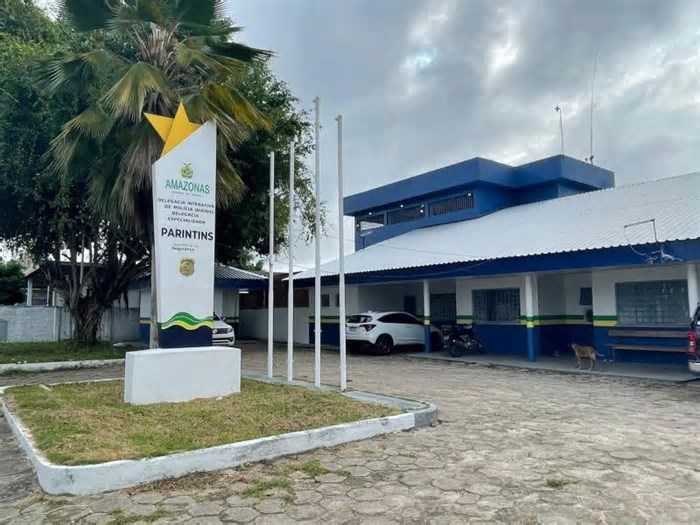 Em Parintins, Polícia Civil cumpre mandado contra mulher condenada a mais de três anos de prisão por tentativa de roubo de celular