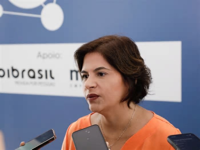 Priscila Krause espera que reunião sobre clima leve deputados a destravarem projetos do Executivo