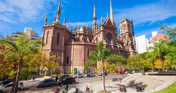 Flybondi tem voos para Argentina a partir de R$ 620