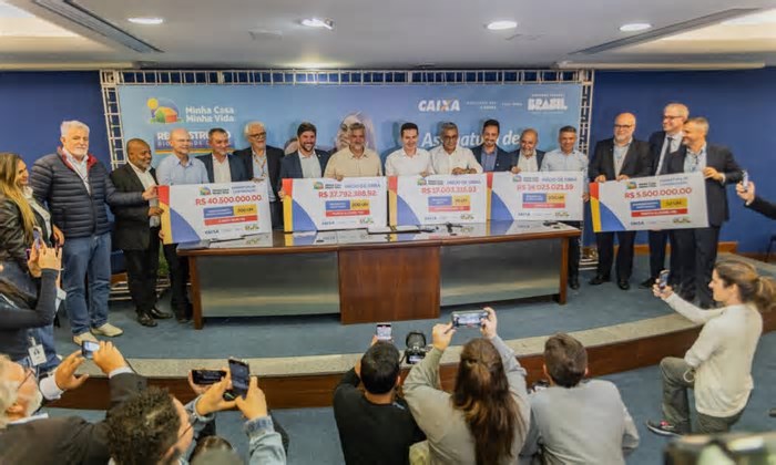 Assinados contratos e início das obras do Residencial Quero-Quero em Canoas