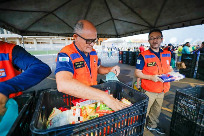 Solidariedade Salva: campanha arrecada 7 toneladas de alimentos em um único fim de semana