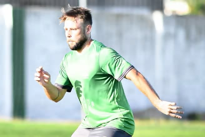Meia do Floresta será único desfalque me visita ao Ituano, de olho no G-8