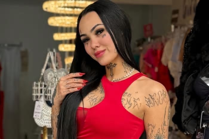 Influencer esfaqueada 9 vezes por ex tem estado de saúde detalhado