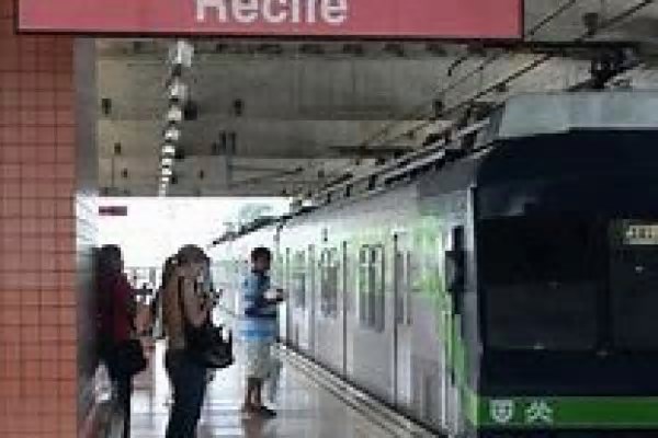 Linha Sul do Metrô do Recife volta a operar após pane, diz CBTU