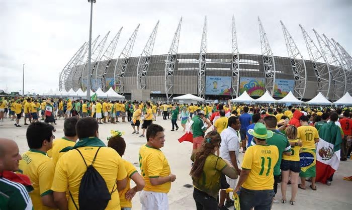 'Vamos lutar muito ainda para fazer a abertura da Copa do Mundo Feminina', diz Governador