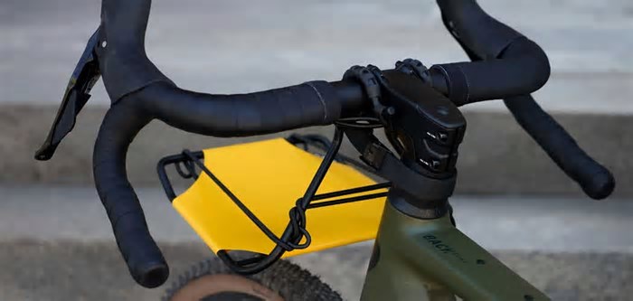 Suporte para bike combina visual minimalista e leveza