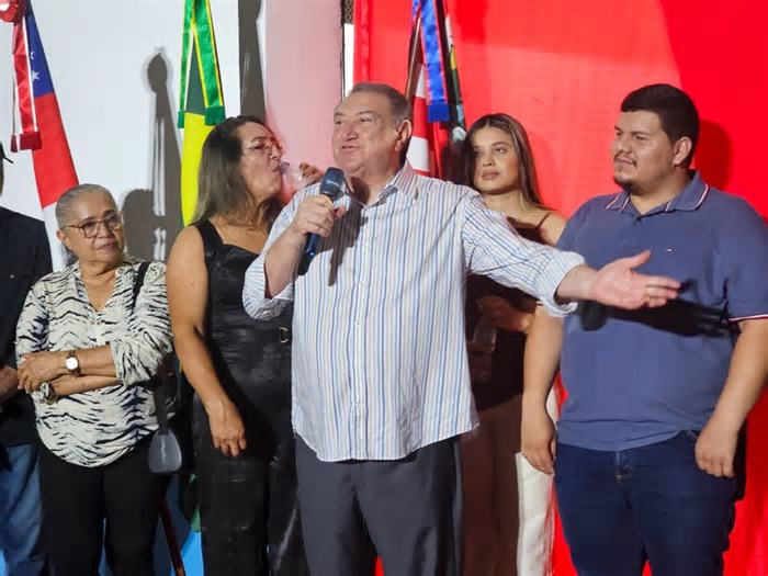 Átila visita Itapiranga, inaugura obra e anuncia recursos públicos no município