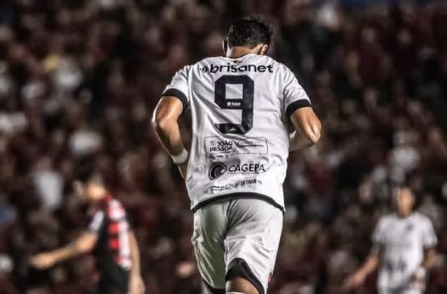 Botafogo-PB deve poupar artilheiro e tem desfalque no meio campo