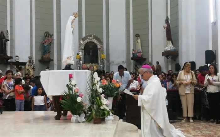 Leão XIV compôs uma oração a Nossa Senhora de Fátima quando era bispo