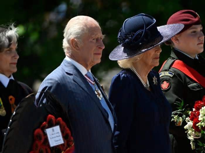 Rei Charles III defende autodeterminação do Canadá em meio a tensão com EUA