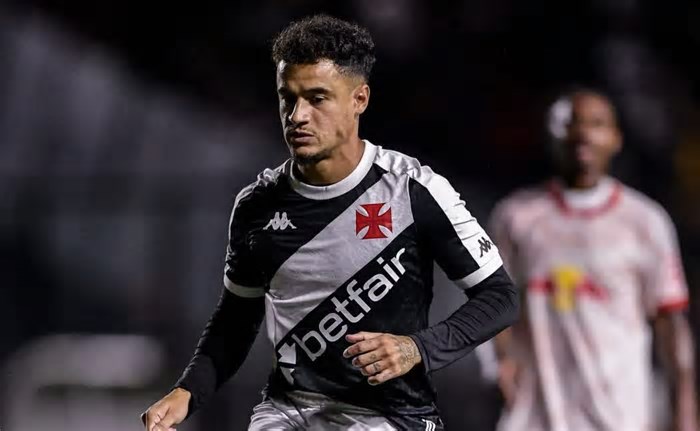 “Vai subir na tabela”; Inteligência Artificial prevê placar de Vasco x Bragantino no Brasileirão Betano