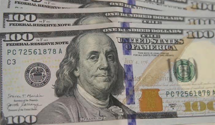 Valor do dólar hoje: moeda abre o dia com estabilidade nesta quarta-feira (21)