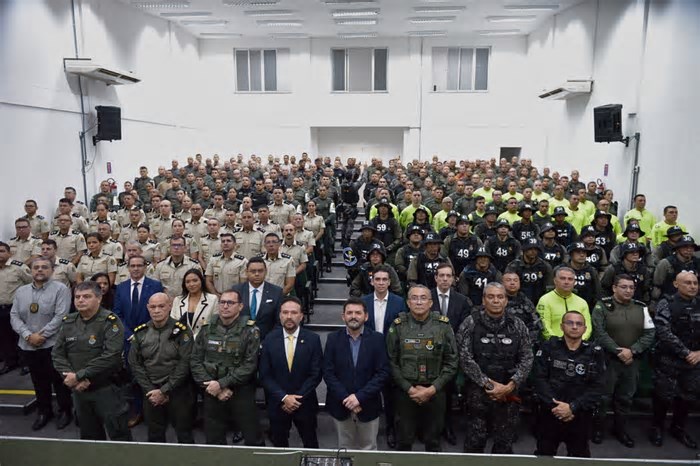 Aesp/CE inicia formação continuada de 219 agentes da Polícia Militar do Ceará