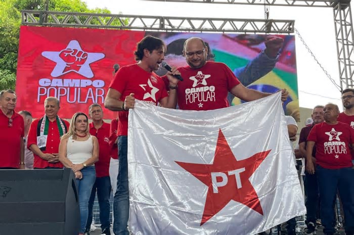 Antônio Carlos é favorito para PT Fortaleza