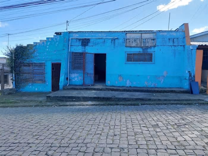 Espaço que vai abrigar programa social no bairro Fátima recebe primeiras melhorias em Caxias do Sul