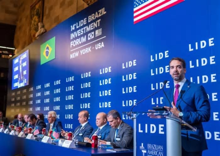 Semana em Nova York reúne políticos e Judiciário em eventos pagos por empresas e estados