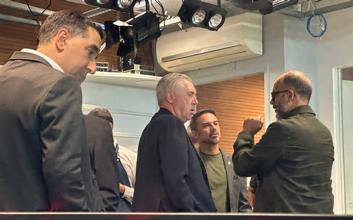 Ancelotti vai ao Maracanã assistir a jogo do Flamengo pela Libertadores