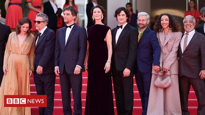 Wagner Moura e Kleber Mendonça Filho premiados em Cannes: os bastidores da campanha de sucesso de 'O Agente Secreto' no festival