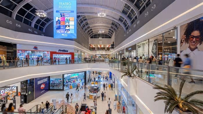 De farmácias a shoppings, lojas terão dia sem impostos em Fortaleza; saiba quando