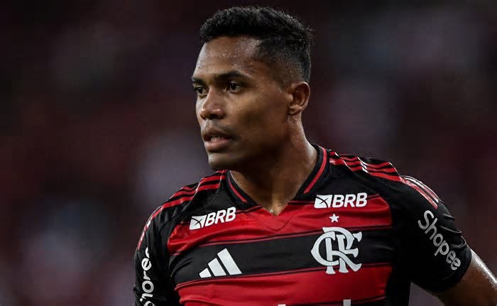 Alex Sandro é sincero sobre fase do Flamengo na Libertadores e aponta trunfo contra a LDU