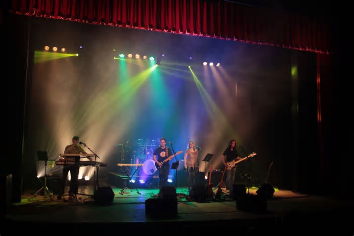 Agendamento de espetáculos no Teatro Municipal de Balneário Camboriú pode ser feito até próximo dia 25