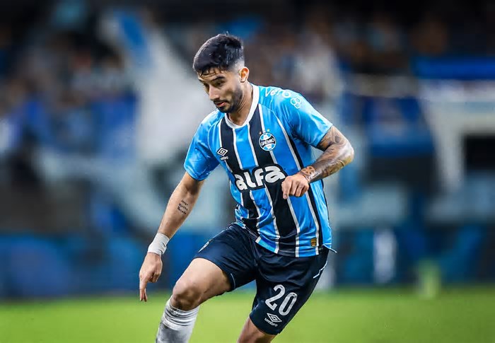 Grêmio renova contrato de Villasanti até o fim de 2029