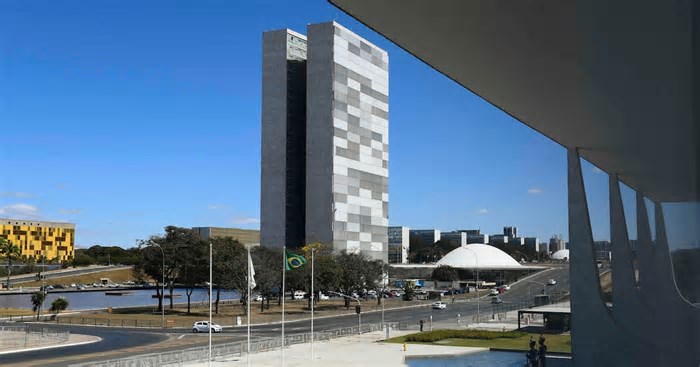 Caiado, Zema, Ratinho Júnior miram eleição; saiba quantos Estados serão comandados por vices em 2026