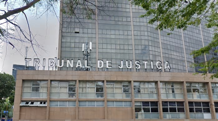 Justiça garante recomposição salarial integral a policial militar do Rio de Janeiro