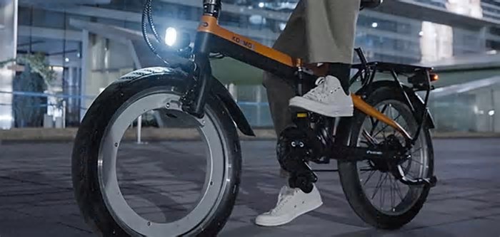Bicicleta elétrica dobrável com design inovador da Kosmos