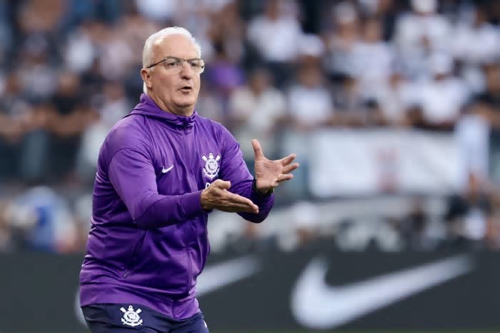 Dorival mira marca histórica na Copa do Brasil com o Corinthians