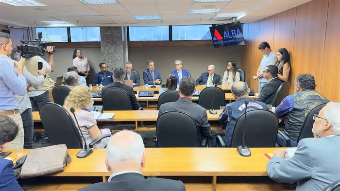 Ação do Dnit nas BRs 324 e 116 contemplam preocupação de Hassan