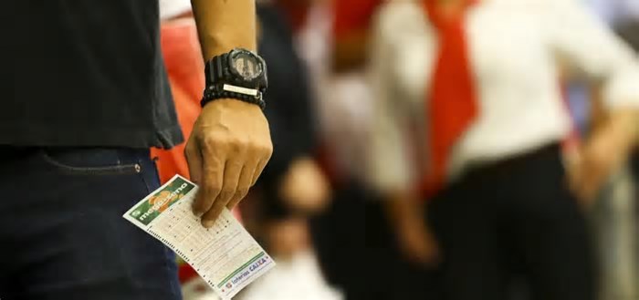Sem ganhador, Mega-Sena acumula e prêmio vai para R$ 55 milhões