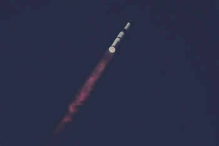FAA demands investigation into SpaceX Starship test failure