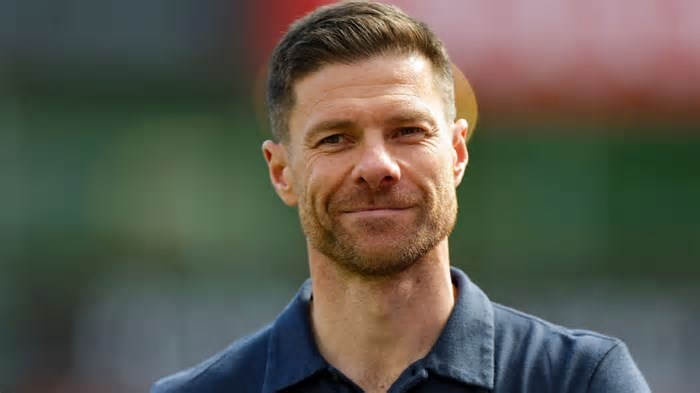 Real Madrid anuncia Xabi Alonso como substituto de Carlo Ancelotti