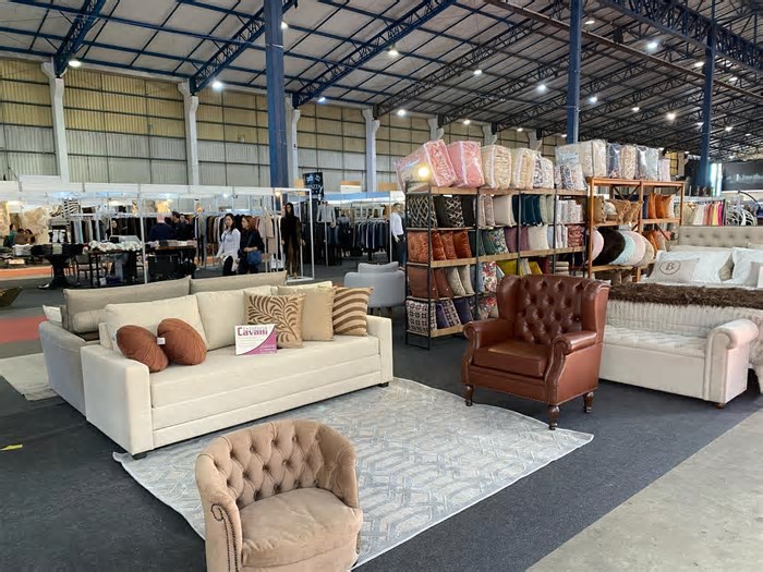 Feira Feito em Gramado inicia com valorização do trabalho de produtores e artesãos locais