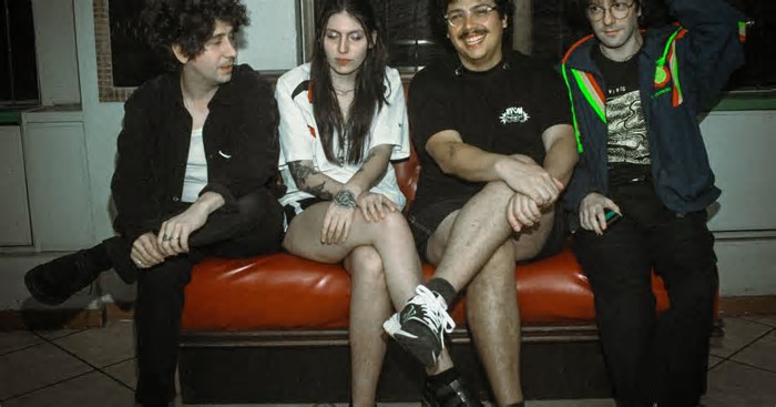 Revival do indie rock passa pela Serra com shows da Supervão e Superguidis em maio, em Caxias do Sul