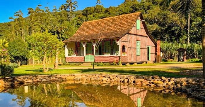 SC lidera ranking de destinos mais acolhedores para visitar em 2025; veja principais cidades