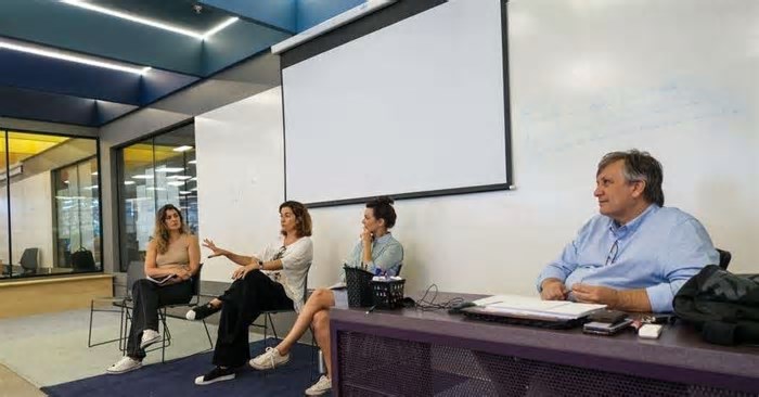 Evento debate regeneração e reconstrução de Porto Alegre após enchente