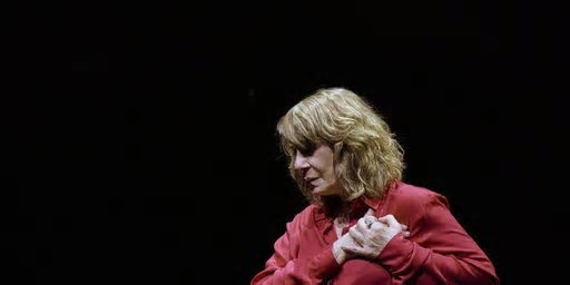 Renata Sorrah, Negra Li e Amir Haddad estarão no 19º Festival Palco Giratório Sesc; veja programação e como comprar ingressos