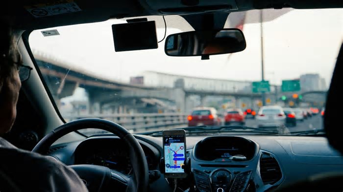 99 expande categoria com carros elétricos para Brasília