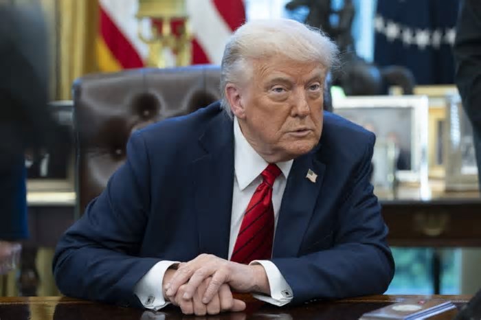 Trump dá início ao remake da Guerra das Estrelas de Reagan