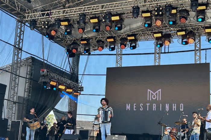 Mestrinho traz sucessos nordestinos para público familiar na Virada Cultural