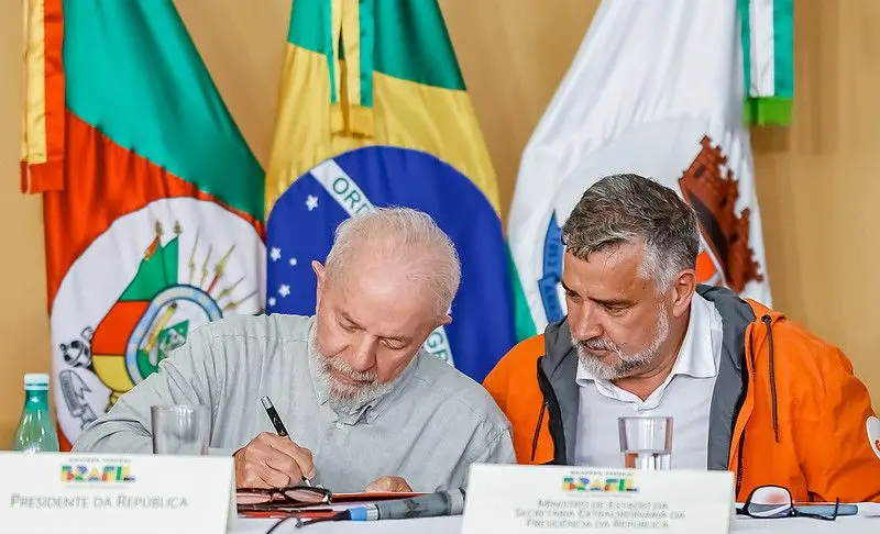 Apoio do governo Lula após enchentes do Rio Grande do Sul fica dezenas de bilhões abaixo do anunciado
