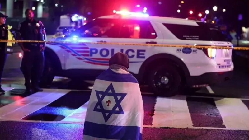 Ataque em Washington mata funcionários da embaixada de Israel; acusado é homem latino que foi preso