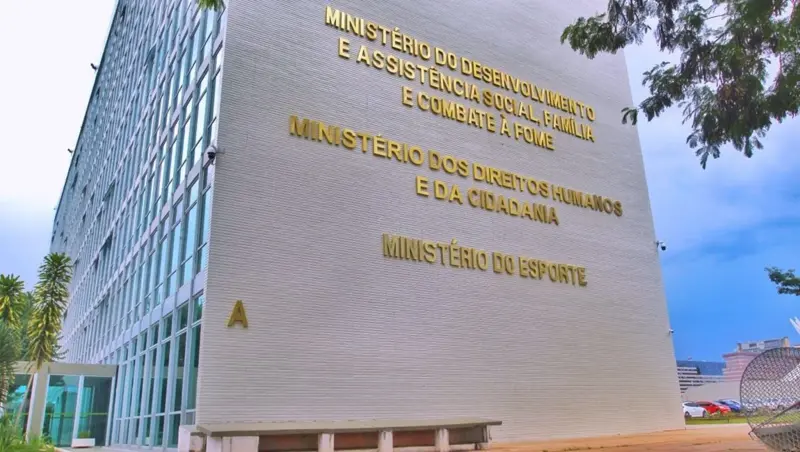 O que se sabe sobre suspeita de bomba na Esplanada dos Ministérios