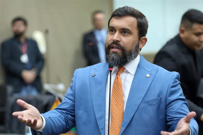ALE-AM aprova ‘Semana sem telas’ do deputado George Lins