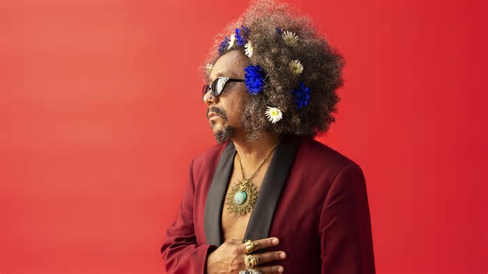 Chico César apresenta o show 'Vestido de Amor' na Estação das Artes